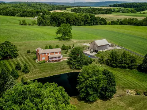 440 Owl Hollow Rd, Ligonier, PA 15658