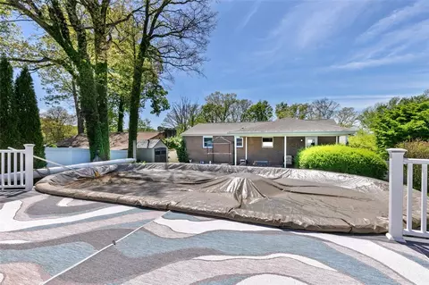 Exterior - 2609 Timothy Dr, Export, PA 15632 photo 4 of 11