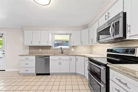 Kitchen - 2609 Timothy Dr, Export, PA 15632 photo 3 of 3