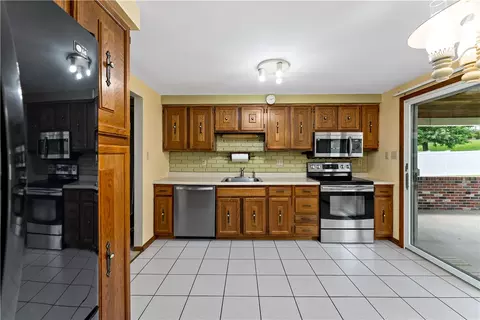 Kitchen - 27 Dover Rd, Irwin, PA 15642 photo 1 of 3