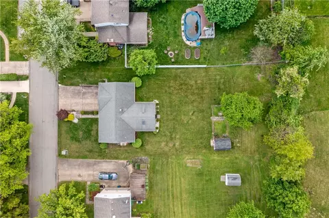 View/Area - 27 Dover Rd, Irwin, PA 15642 photo 4 of 4