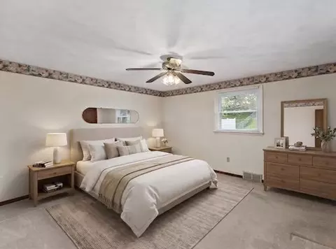 Bedroom - 27 Dover Rd, Irwin, PA 15642 photo 1 of 6