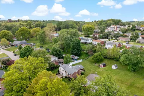 View/Area - 27 Dover Rd, Irwin, PA 15642 photo 3 of 4