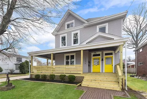1234 Ridge Ave, Coraopolis, PA 15108