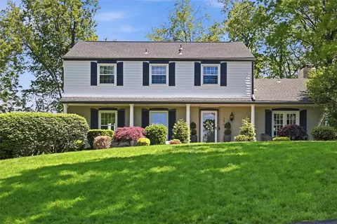 246 Trotwood West Dr, Pittsburgh, PA 15241