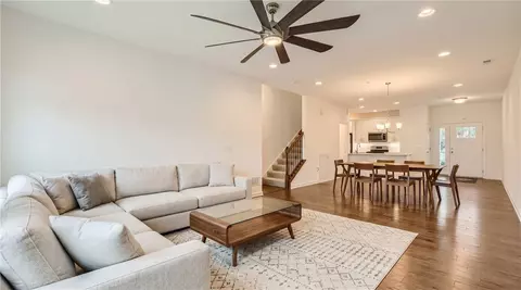 2013 Cool Springs Dr, Pittsburgh, PA 15234