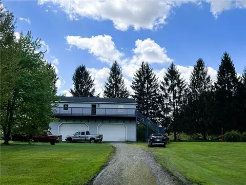 380 Oak Street Ext, West Middlesex, PA 16159
