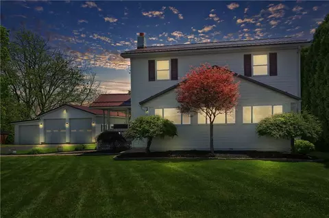 128 Mccaslin Rd, New Castle, PA 16101