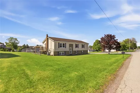 437 Patton St, Somerset, PA 15501