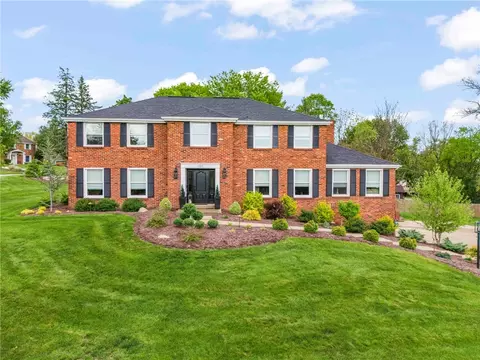 107 Lexington Dr, Mcmurray, PA 15317