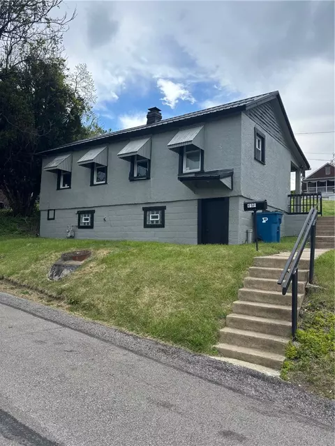 2622 Jordan Ave, Pittsburgh, PA 15237