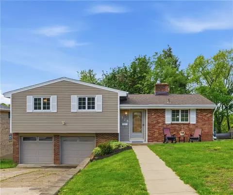 126 Bellpark Dr, Pittsburgh, PA 15229