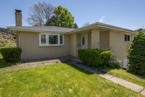 112 Murrayhill, Cheswick, PA 15024