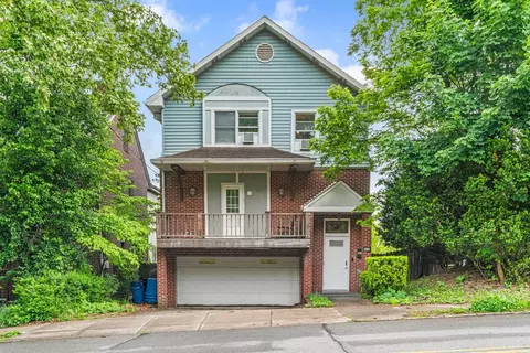 5632 Pocusset, Pittsburgh, PA 15217