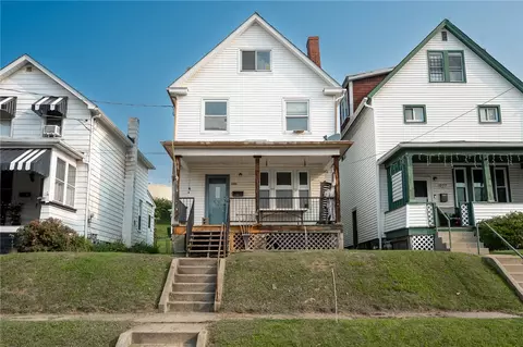 925 Roup Ave, Brackenridge, PA 15014