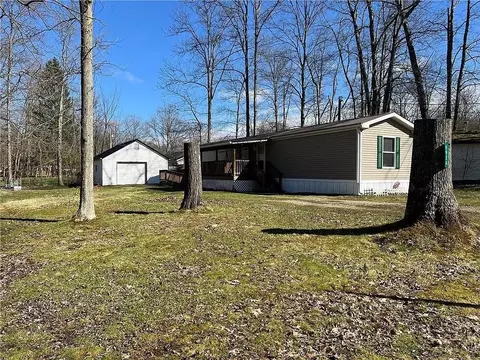 9926 Wigwam Trl, Linesville, PA 16424