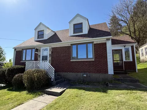 1902 Loretta, Pittsburgh, PA 15235