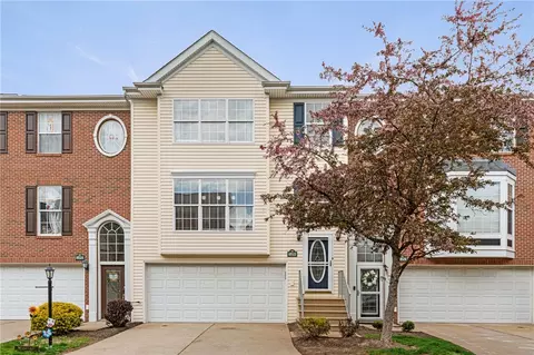 10522 Forrest Hl, Wexford, PA 15090