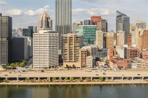 151 Fort Pitt Blvd #1605, Pittsburgh, PA 15222