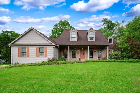 295 Pine Ln, Mercer, PA 16137