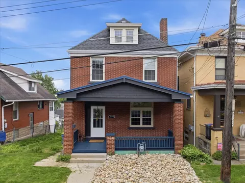 1133 Hillsdale, Pittsburgh, PA 15216