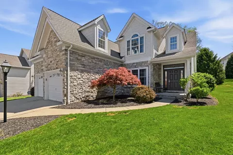 105 Heritage Creek Dr, Mars, PA 16046