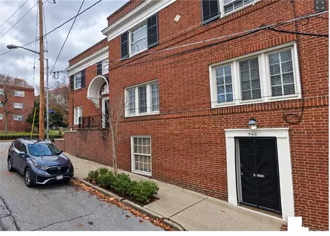 940 Bellefonte St, Pittsburgh, PA 15232