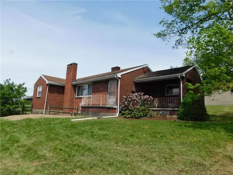 104 Memory Ln, Apollo, PA 15613