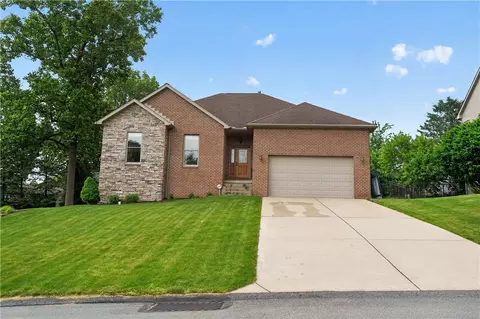 34 Harrington Way, Greensburg, PA 15601