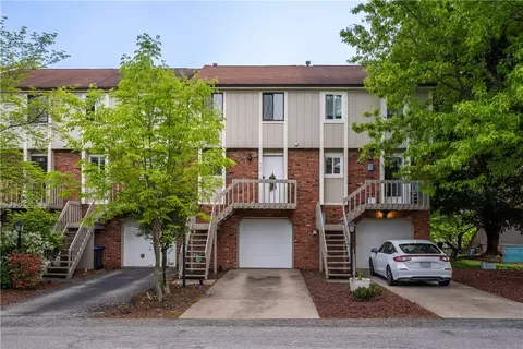 647 Sunset Cir, Cranberry Township, PA 16066