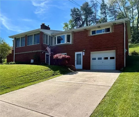 804 Redwood Dr, Mcdonald, PA 15057