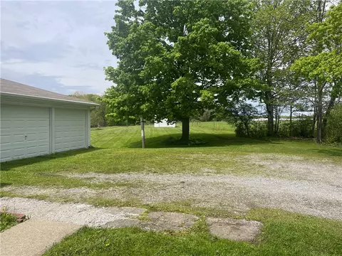Exterior - 1055 E Lake Rd, Transfer, PA 16154 photo 13 of 13