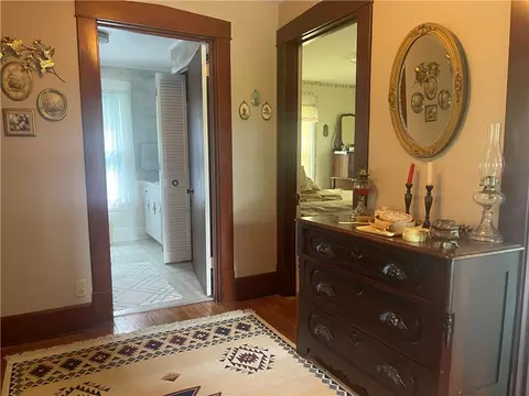Entry Way - 1055 E Lake Rd, Transfer, PA 16154 photo 4 of 4