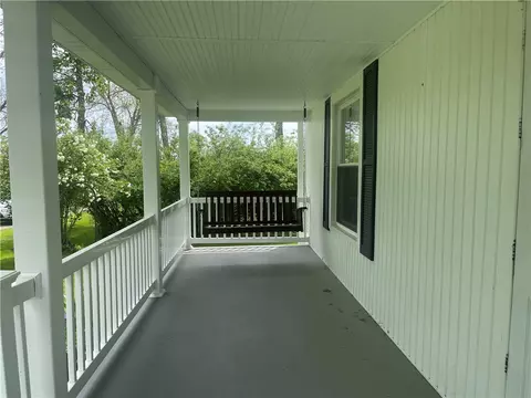 Exterior - 1055 E Lake Rd, Transfer, PA 16154 photo 10 of 13