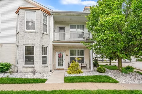 234 Adams Pointe Blvd #10, Mars, PA 16046