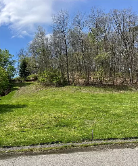 lot4 104 Oakland Heights Rd, Monaca, PA 15061