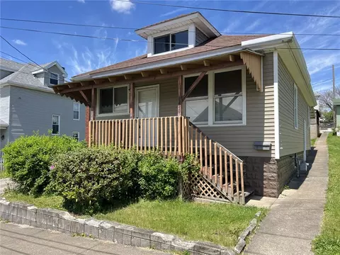131 E Askren St, Uniontown, PA 15401
