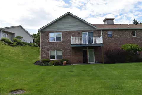 187 Rural Ave, Washington, PA 15301