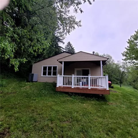 117 Heinz Camp Rd, Portersville, PA 16051