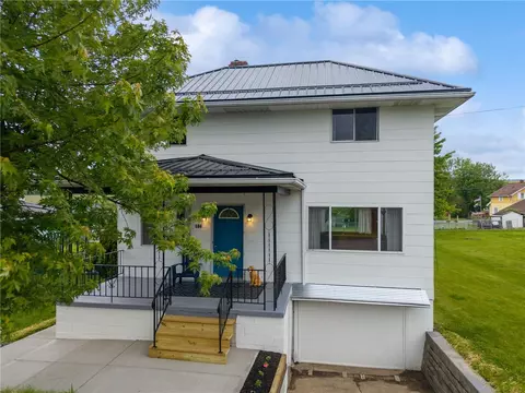 606 26th St, Blairsville, PA 15717