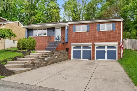 420 Macbeth Dr, Pittsburgh, PA 15235