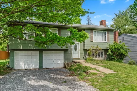 1148 Marble Dr, Crescent, PA 15046