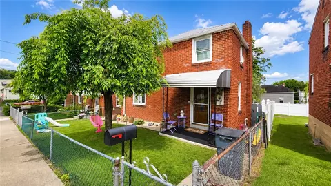 1139 W 11th St, Mckees Rocks, PA 15136