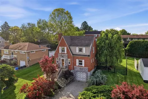 627 Greenlee Rd, Pittsburgh, PA 15227