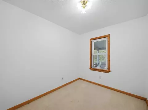 Bedroom - 1306 Chapel Rd, Monaca, PA 15061 photo 2 of 2