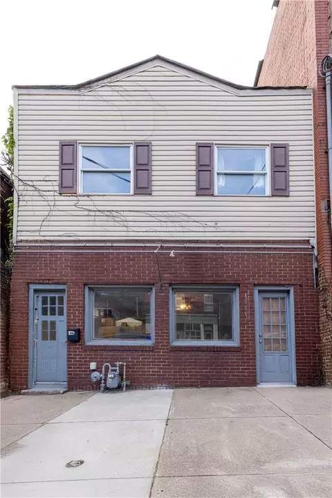 429-431 Cavitt Ave, Trafford, PA 15085