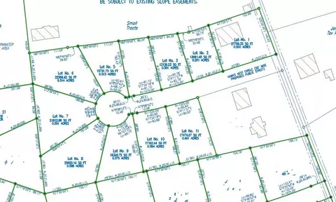 lot Apt 2 Hawks Nest Cir, Indiana, PA 15701