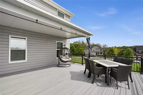 Exterior - 129 Olivia Ave, Mars, PA 16046 photo 5 of 8