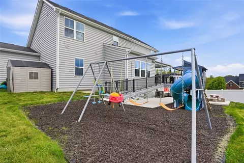 Exterior - 129 Olivia Ave, Mars, PA 16046 photo 7 of 8