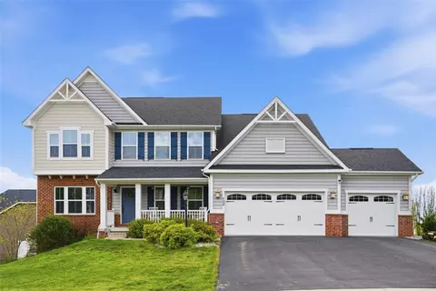Exterior - 129 Olivia Ave, Mars, PA 16046 photo 2 of 8
